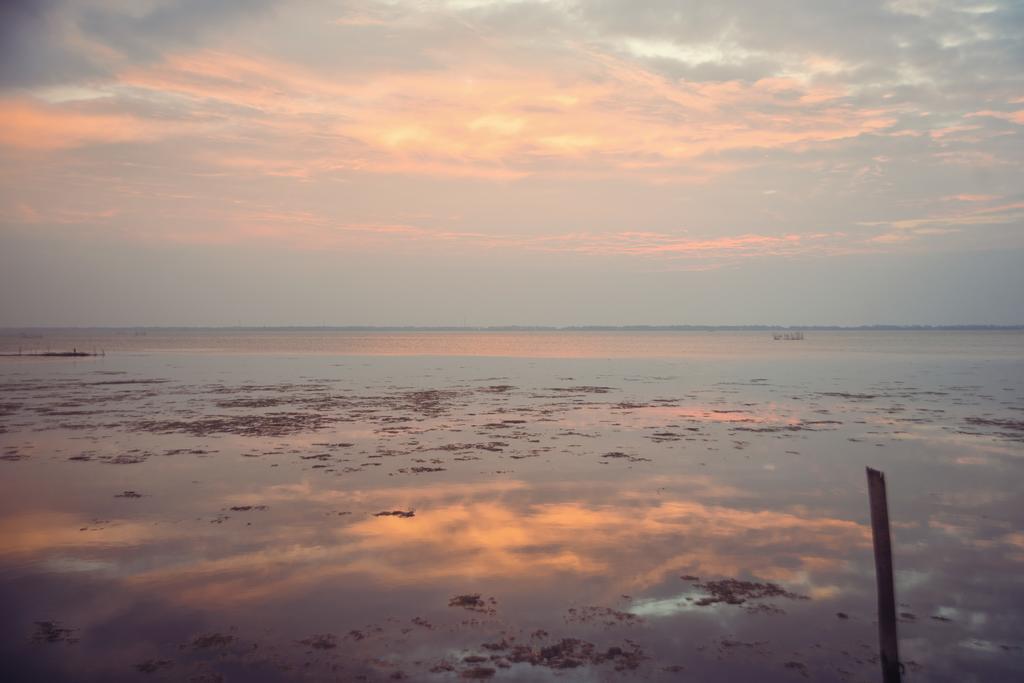 Hush Lagoon 30 Negombo Luaran gambar